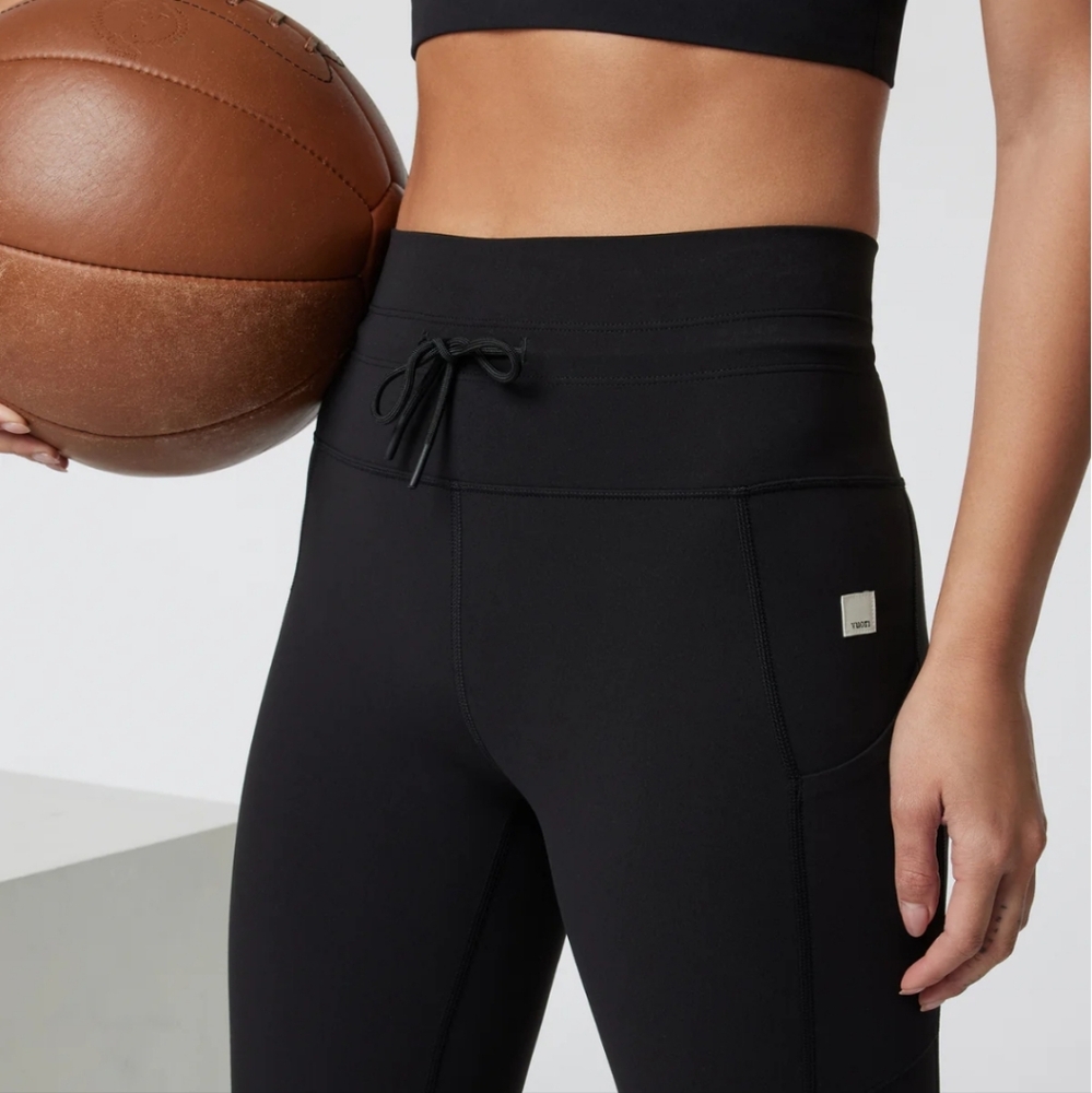 Vuori Daily Pocket Leggings, Black, Medium